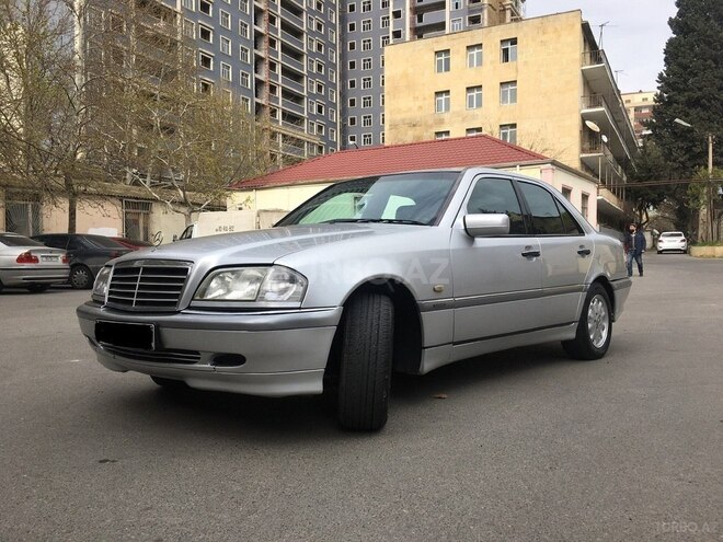 Mercedes C 220 1998, 350,000 km - 2.2 l - Bakı