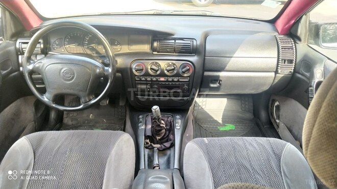Opel Omega 1994, 315,000 km - 2.5 l - Bakı