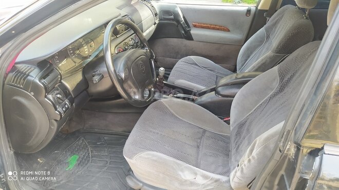Opel Omega 1994, 315,000 km - 2.5 l - Bakı