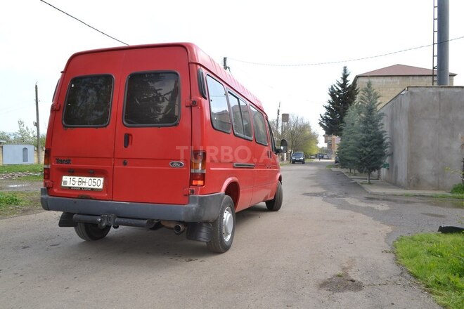 Ford Transit 1999, 977,730 km - 2.5 l - Cəlilabad