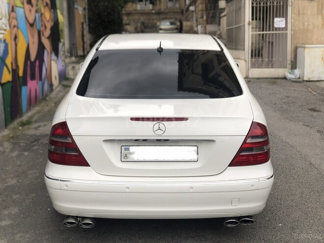Mercedes E 240 2004, 290,000 km - 2.6 l - Ağsu