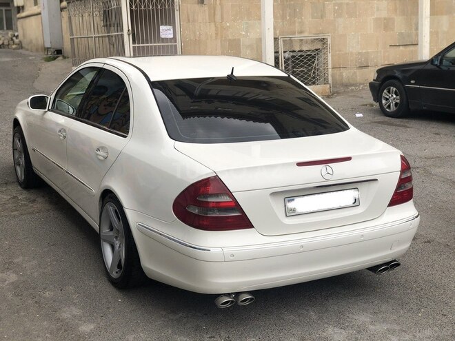 Mercedes E 240 2004, 290,000 km - 2.6 l - Ağsu