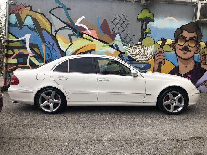 Mercedes E 240 2004, 290,000 km - 2.6 l - Ağsu