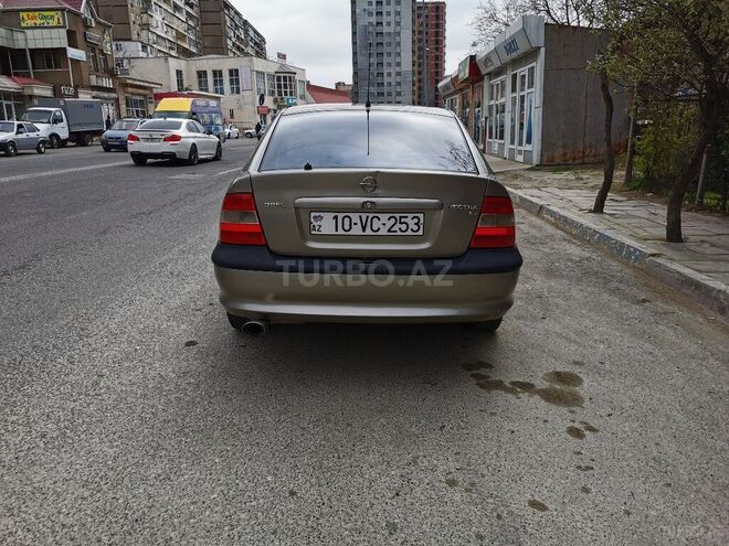 Opel Vectra 1996, 375,000 km - 2.0 l - Bakı