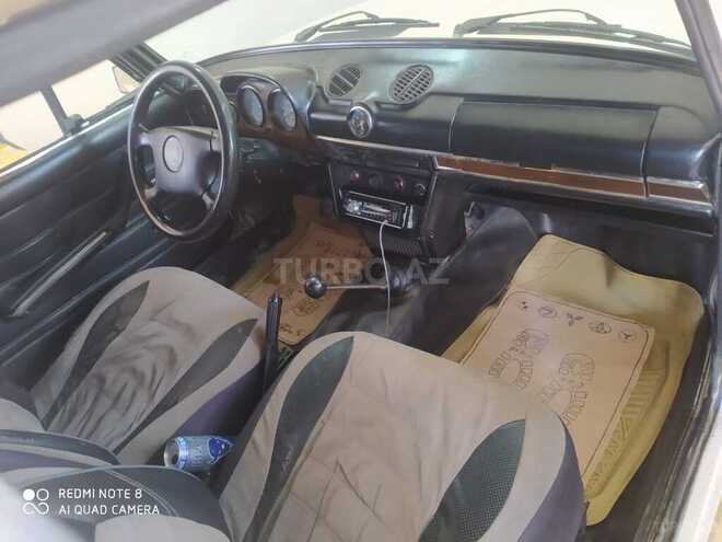 LADA (VAZ) 2106 1988, 100,000 km - 1.6 l - Salyan