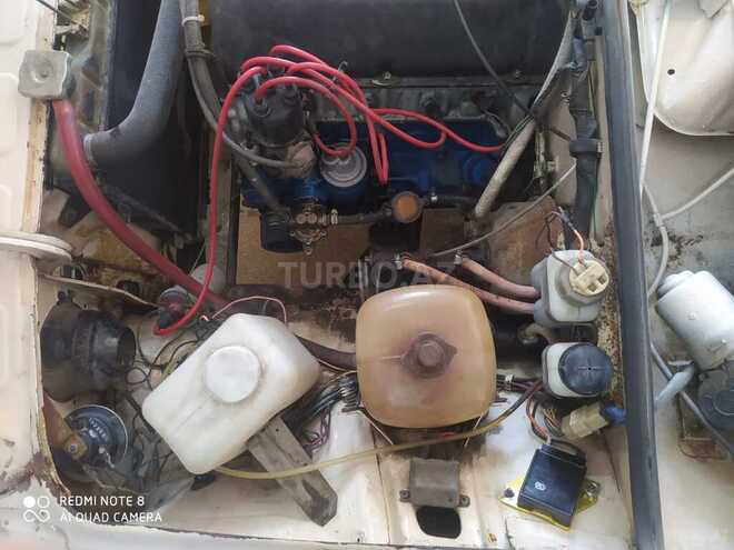 LADA (VAZ) 2106 1988, 100,000 km - 1.6 l - Salyan