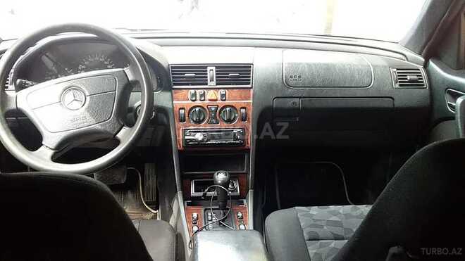 Mercedes C 180 1998, 185,284 km - 1.8 l - Bakı
