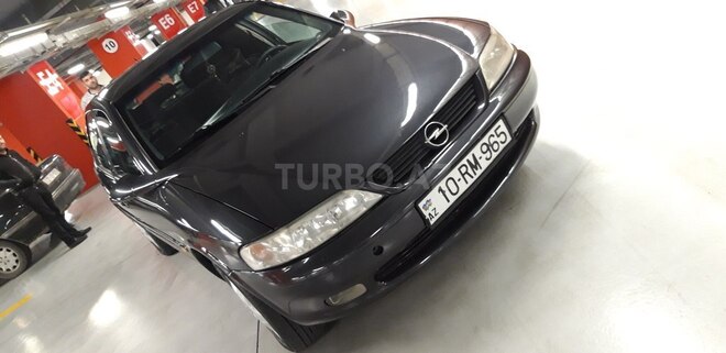 Opel Vectra 1996, 320,000 km - 1.6 л - Gəncə