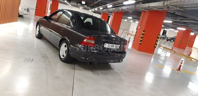 Opel Vectra 1996, 320,000 km - 1.6 л - Gəncə