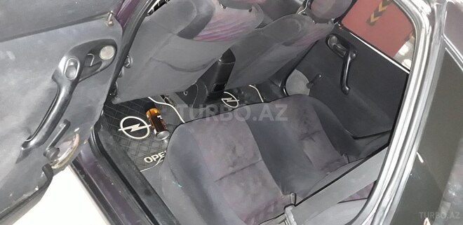 Opel Vectra 1996, 320,000 km - 1.6 л - Gəncə