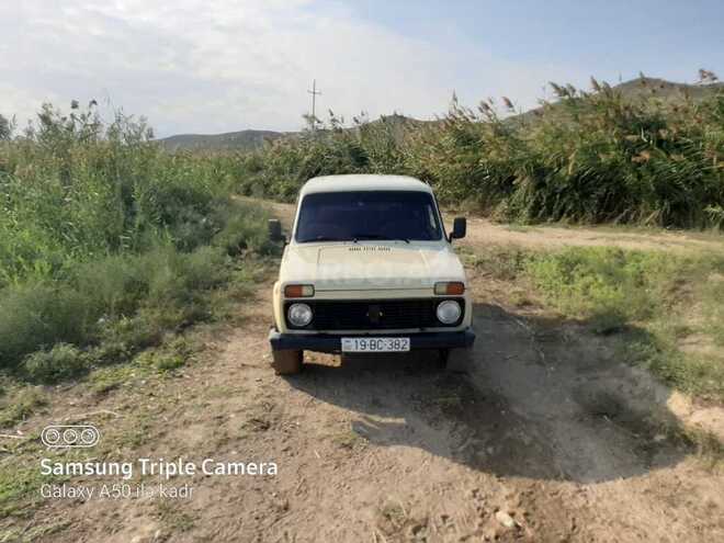 LADA (VAZ) Niva 1986, 350,000 km - 1.6 л - Füzuli