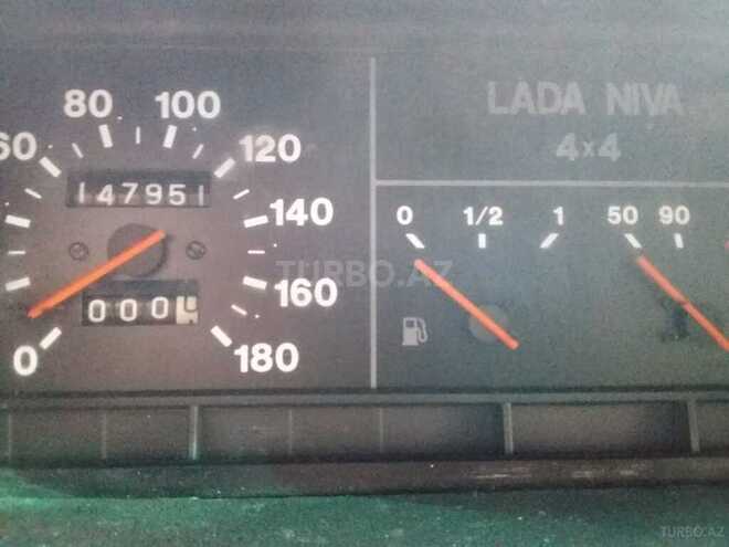 LADA (VAZ) Niva 2001, 147,900 km - 1.6 l - Quba