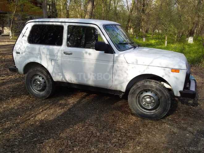 LADA (VAZ) Niva 2001, 147,900 km - 1.6 l - Quba