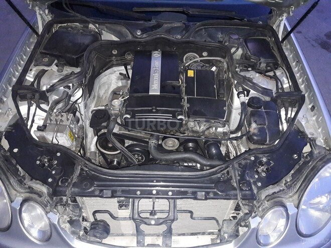 Mercedes E 200 2002, 259,000 km - 2.0 l - Bakı