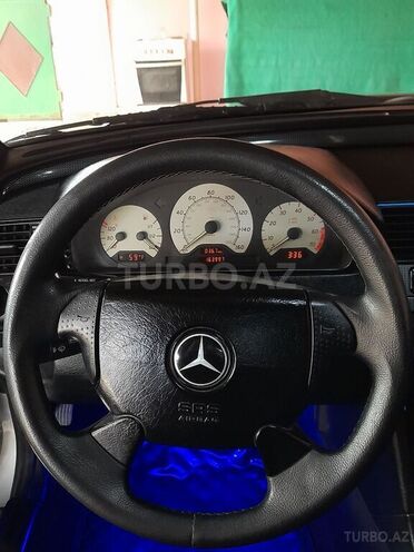 Mercedes C 200 1999, 260,000 km - 2.0 л - Bakı