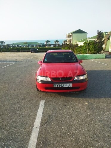 Opel Vectra 1995, 325,644 km - 1.6 л - Sumqayıt