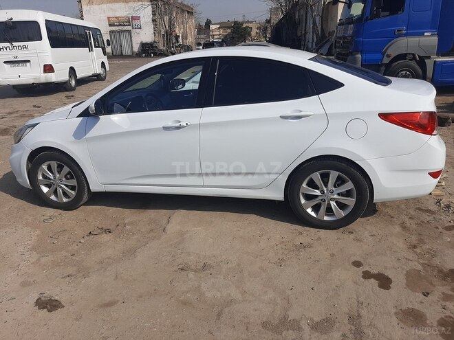 Hyundai Accent 2012, 142,000 km - 1.6 l - Bakı