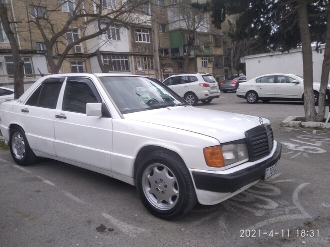 Mercedes 190 1993, 275,000 km - 2.0 l - Bakı