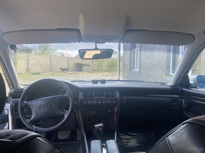 Audi A8 1997, 292,000 km - 2.8 l - Bakı