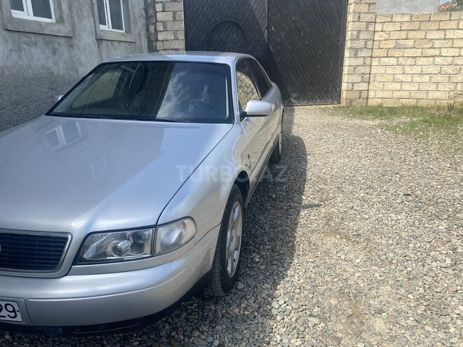 Audi A8 1997, 292,000 km - 2.8 l - Bakı