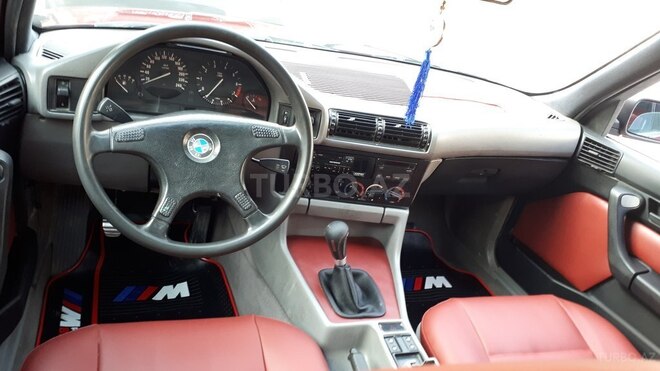 BMW 520 1991, 235,486 km - 2.0 l - Bakı