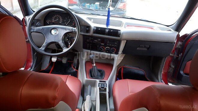 BMW 520 1991, 235,486 km - 2.0 l - Bakı