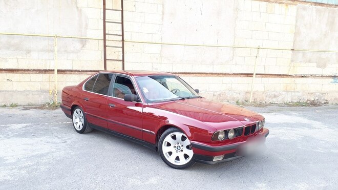 BMW 520 1991, 235,486 km - 2.0 l - Bakı