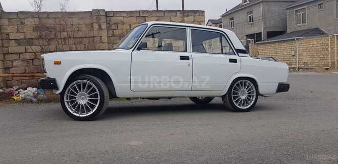 LADA (VAZ) 2107 2011, 29,000 km - 1.6 l - Bakı