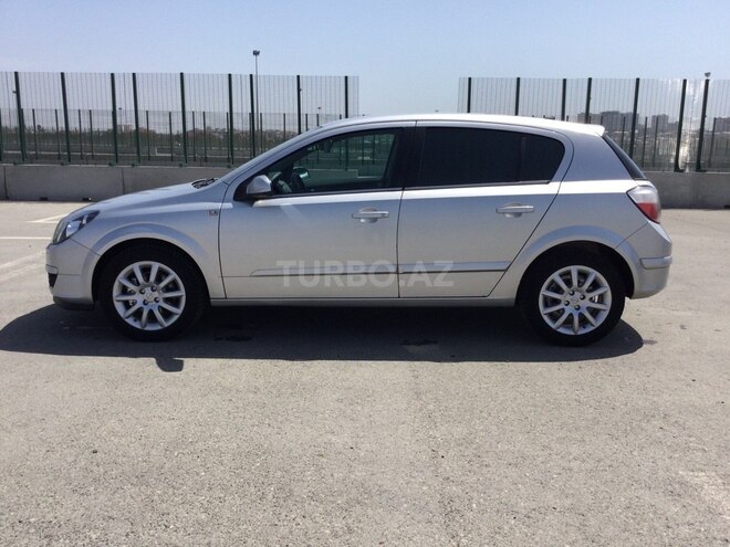Opel Astra 2005, 120,000 km - 1.4 l - Bakı