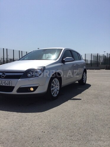 Opel Astra 2005, 120,000 km - 1.4 l - Bakı