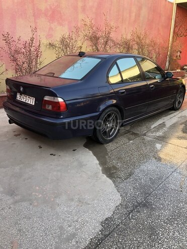 BMW 528 1997, 330,000 km - 2.8 l - Bakı