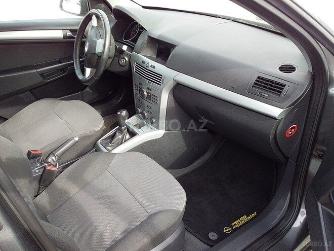 Opel Astra 2010, 158,563 km - 1.3 l - Bakı