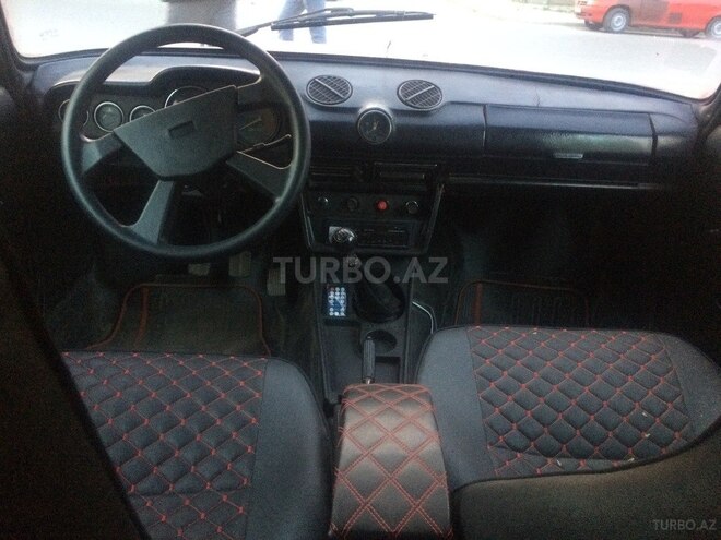 LADA (VAZ) 21011 1975, 300,000 km - 1.6 l - Gəncə