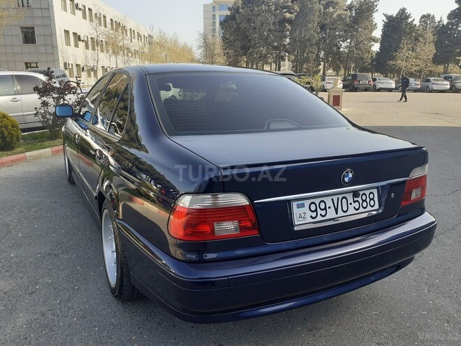 BMW 528 2001, 180,000 km - 2.8 l - Bakı