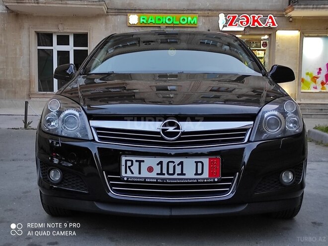 Opel Astra 2009, 146,000 km - 1.4 л - Bakı