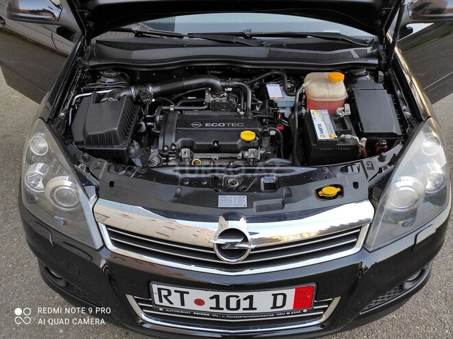 Opel Astra 2009, 146,000 km - 1.4 л - Bakı