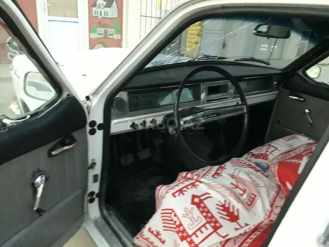 GAZ 24 1976, 142,000 km - 2.4 л - Bakı