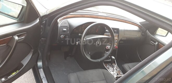 Mercedes C 220 1998, 385,000 km - 2.2 l - Bakı