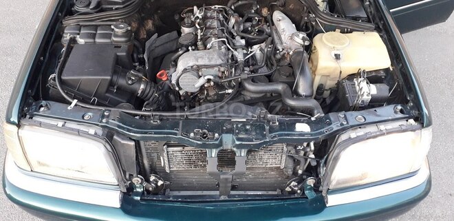 Mercedes C 220 1998, 385,000 km - 2.2 l - Bakı