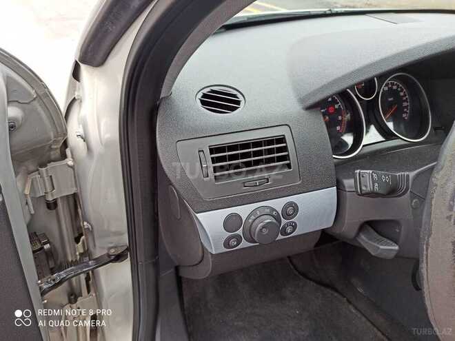 Opel Astra 2006, 174,000 km - 1.4 l - Bakı
