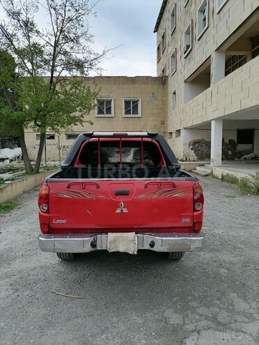 Mitsubishi L200 2010, 500,226 km - 2.5 l - Bərdə