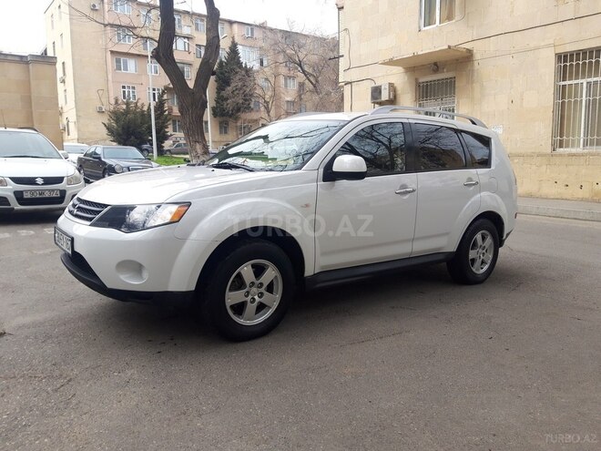 Mitsubishi Outlander 2008, 175,000 km - 2.4 l - Bakı