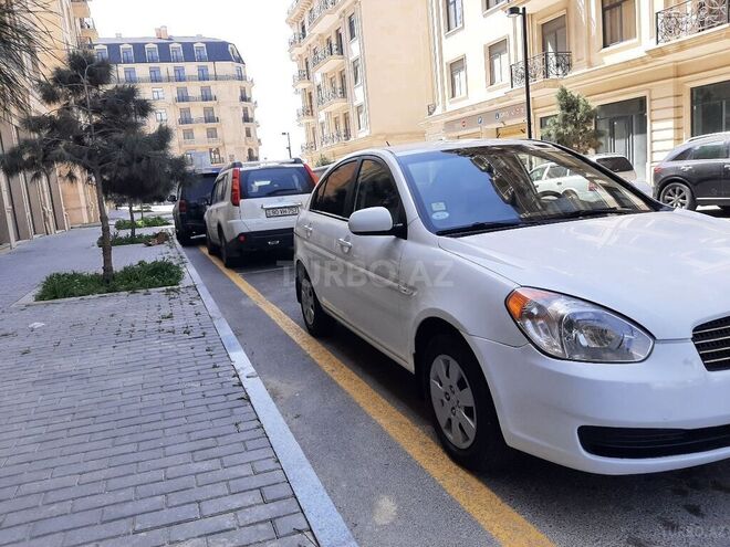 Hyundai Accent 2010, 267,000 km - 1.4 л - Bakı