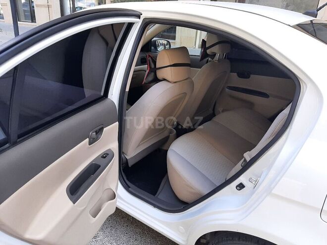 Hyundai Accent 2010, 267,000 km - 1.4 л - Bakı
