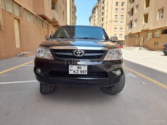 Toyota Fortuner 2006, 333,333 km - 2.7 л - Bakı