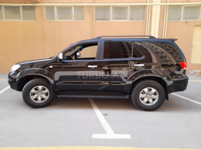 Toyota Fortuner 2006, 333,333 km - 2.7 л - Bakı