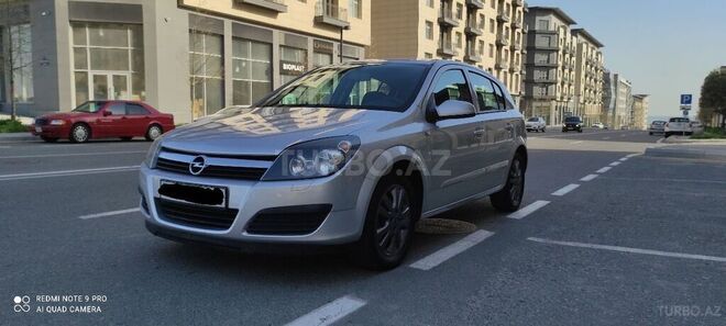Opel Astra 2006, 153,900 km - 1.4 l - Bakı