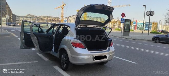 Opel Astra 2006, 153,900 km - 1.4 l - Bakı