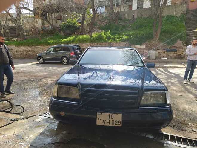 Mercedes C 230 1996, 333,000 km - 2.3 л - Bakı