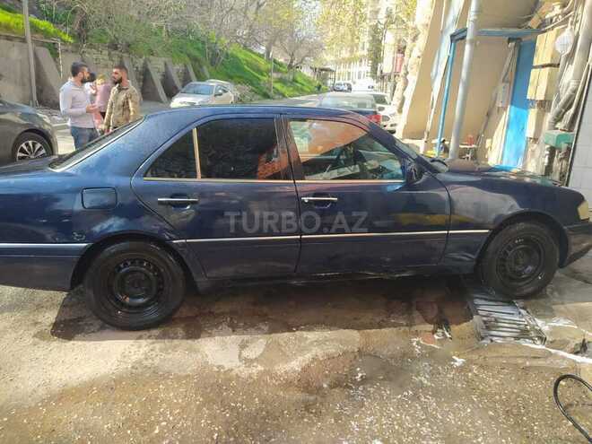 Mercedes C 230 1996, 333,000 km - 2.3 л - Bakı